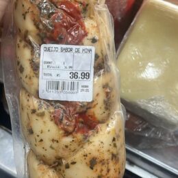 Queijo sabor de minas trançado - Pacote a vácuo