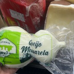 Mussarela 3 irmãos - pacote a vácuo